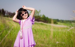 剧烈摇床运动视频